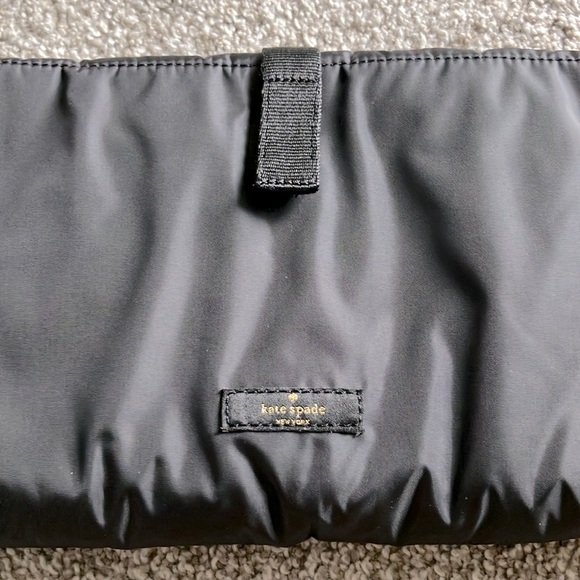 KATE SPADE TRAVEL FRIENDLY CHANGINNG MAT - Picture 3 of 6